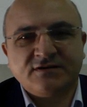 Арам Хачатрян